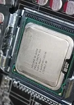 دانلود  پاورپوینت  و پاورپوینت پیرامون پردازنده های چند هسته ای رایگان