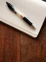 دانلود pdf کتاب راهنمای اصول کلی در نوشتن داستان کوتاه پیام آور رایگان