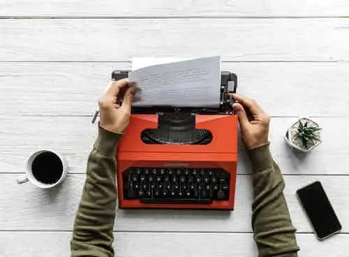 دانلود pdf کتاب آموزش تایپ ده انگشتی رایگان