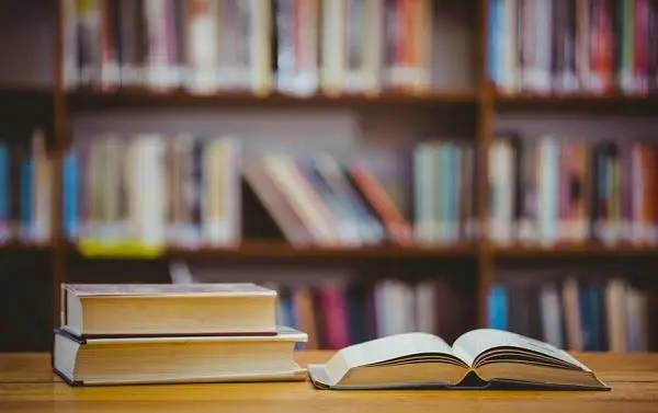 دانلود pdf کتاب شاهنشاهی ساسانی 1