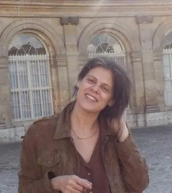 کریستین نوآی کلوزاد