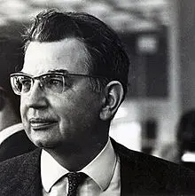 رونالد کوزی